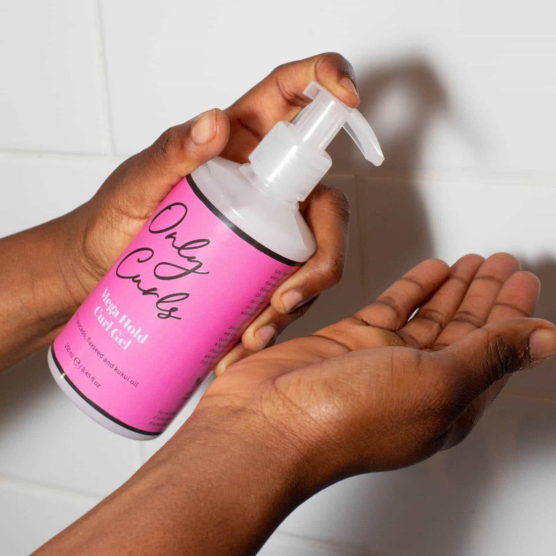 Unlock the Secret to Defined Curls: The Smasters Method for Long-Lasting Definition