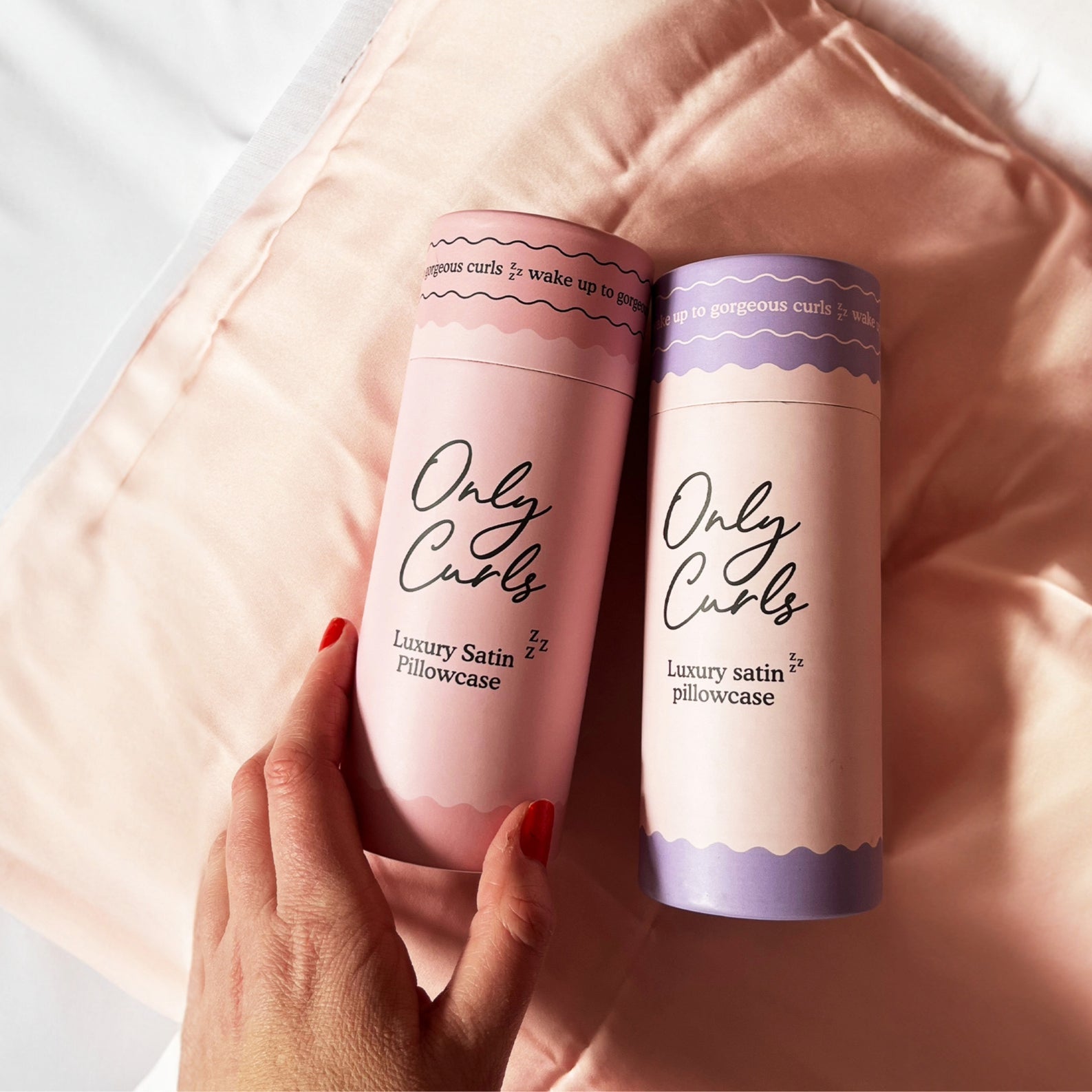 The Benefits of Using a Silk or Satin Pillowcase: How To Reduce Frizz and Enhance Your Curls