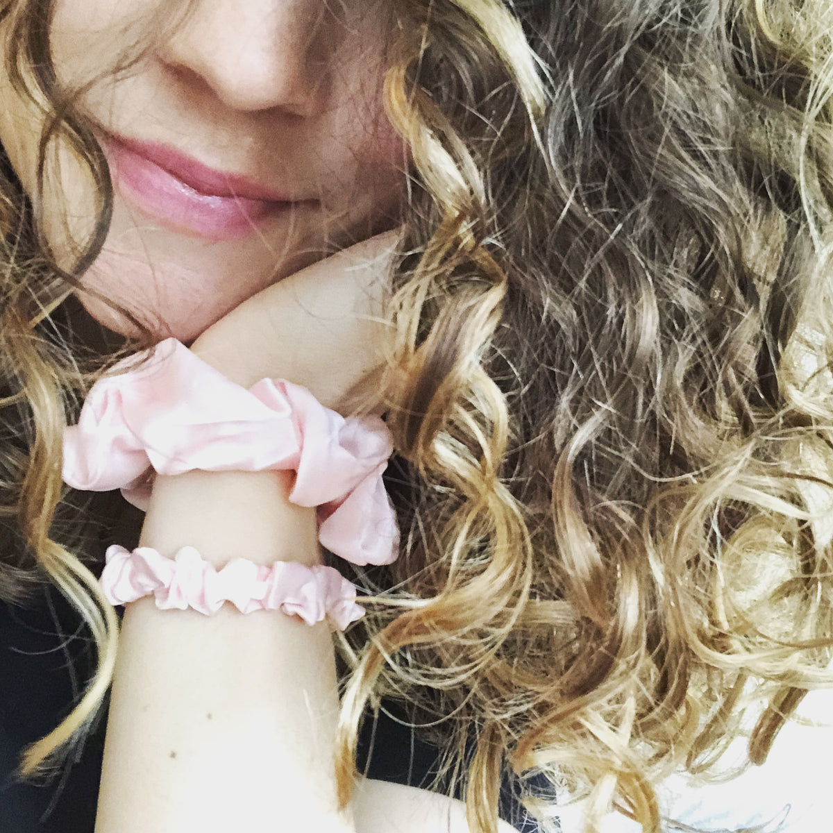Only Curls Silk Scrunchies Pink - Mini - Only Curls
