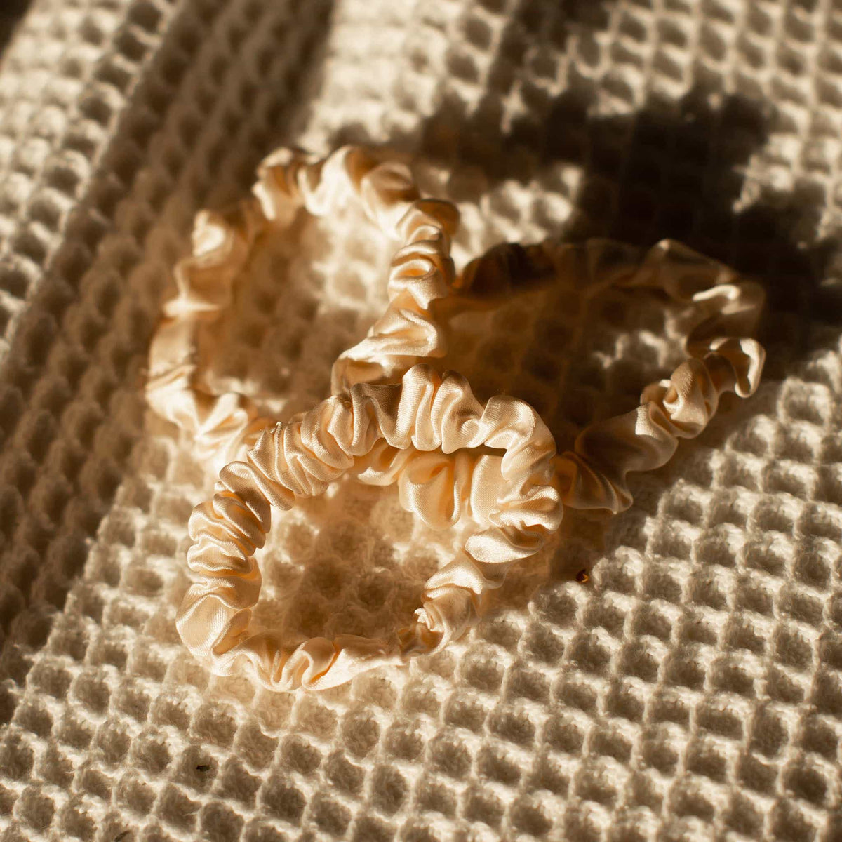 Only Curls Silk Scrunchies - Ivory Mini - Only Curls